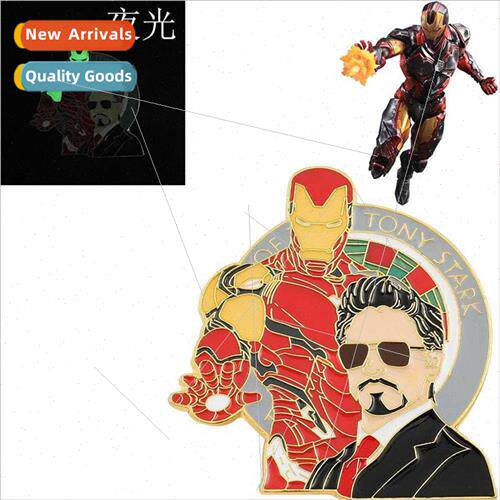 Marvel New Cartoon Iron Man minous Brooch Avengers Metal Bad