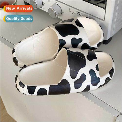 Cute cow home bathroom soft bottom slippers Korean ins fashi