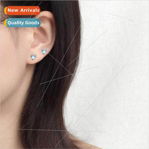 Blue elk female Korea simple mini earrings Mori a deer have