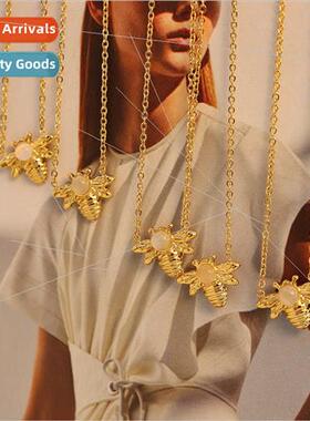 French ins animal bee cat eye stone pendant simple tanium st