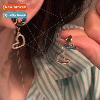 Knock good-looking gentle wind love earrings 2022 new tide e