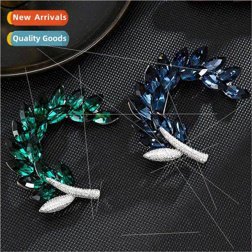 New fashion Europe retro high-grade brAustrian crystal brooc