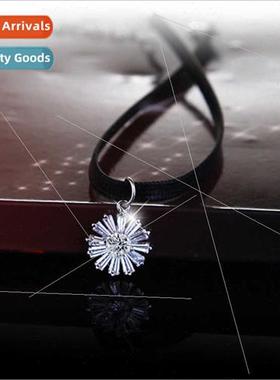 Microbusiness Premium Black Leather Rope Necklace Sunflower