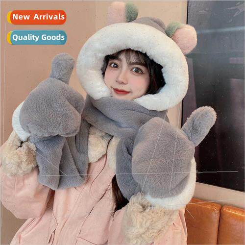 2021 new Korean  lovely peach hat scarf gloves all-in-one fa