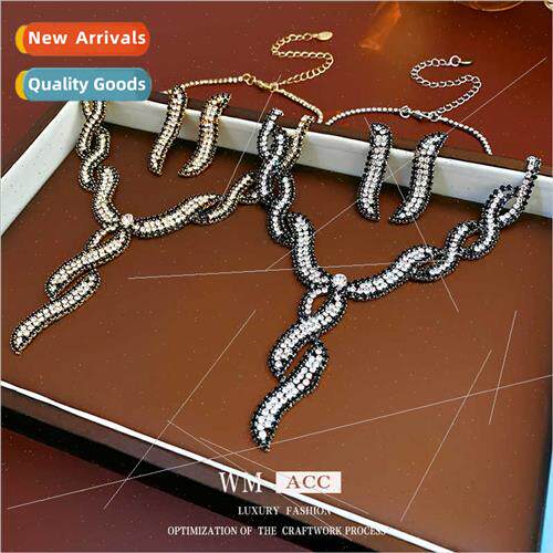 Europe mple Diamond Geometric Tassel Necklace Delicate Colla
