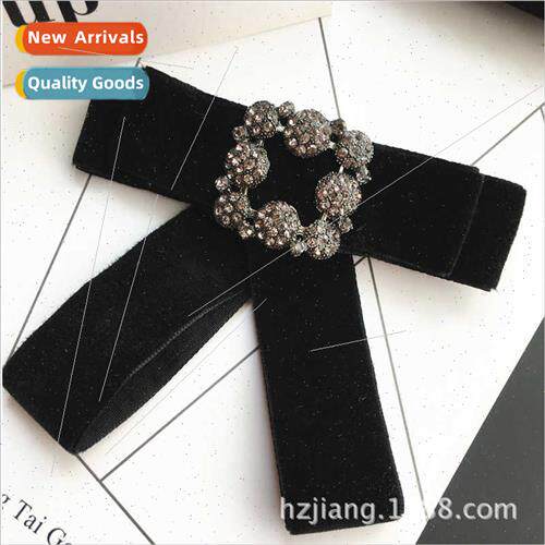 Korea black velvet handmade retro square diamond bow brooch
