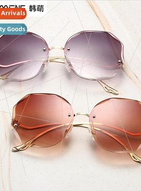 New rimless cut edge sunglasses Europe nd ocean piece gradie