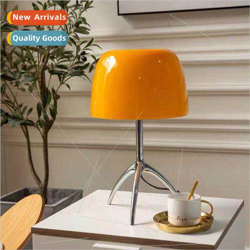 Scandinavian Italian pure copper three-legged antique simple
