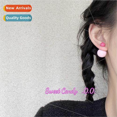 Two wearing candy color clashing beads earrings female sweet