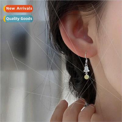 Hotan Jade Bell Orchid Flower Earrings che Vintage Ear Hooks