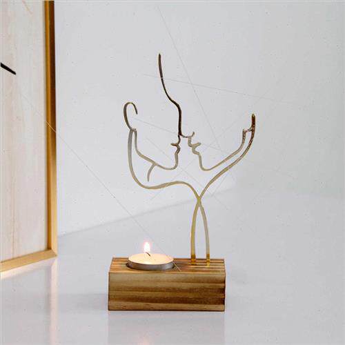 Creative romantic couple Valentine Day decorative candle hol