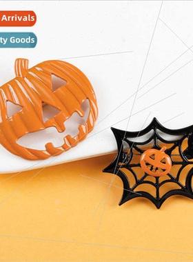 Europe Halloween Spooky Pumpkin Head Spider Web Brooch Pumpk