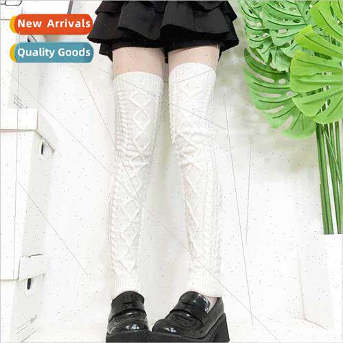 New autumn winter warm knted stockings Korean rhombus twist