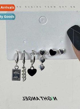 Koreasweet cool sixpcs earrings set black love earrings Engl
