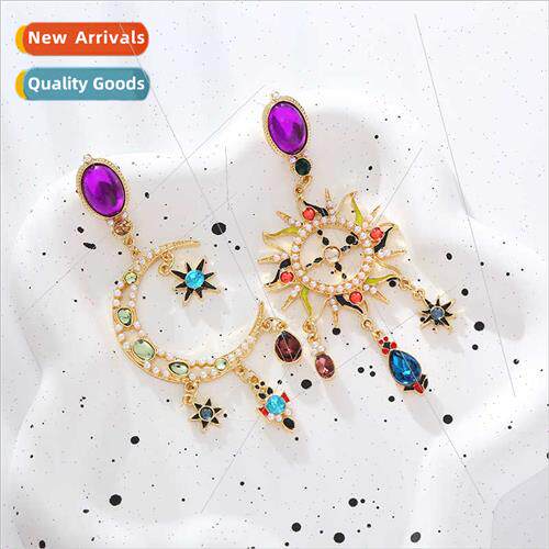 Vintage court diamond-set asymmetric sun moon earrings femal