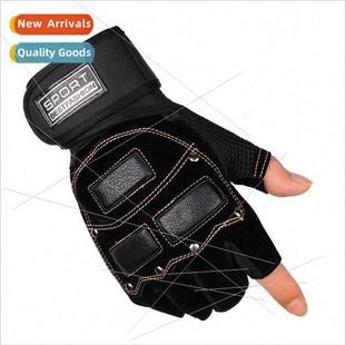 Rivet Fness Gloves Men Half Finger Bodybuilding Equipment Tr