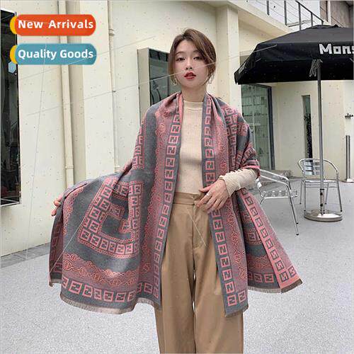 2021 new scarf female winter Korean  chain square thickened