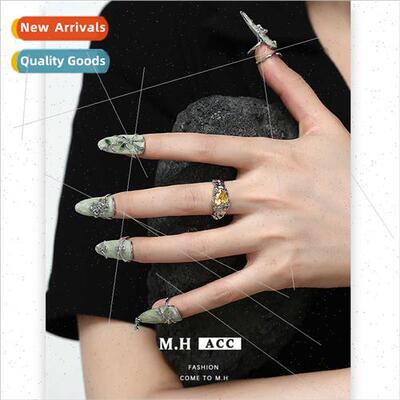 Aesthetic Nail Rings Women 2022 New che Finger Cases
