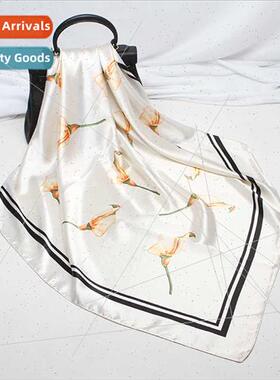 Chinese new simulation silk scarf women horseshoe flower gif