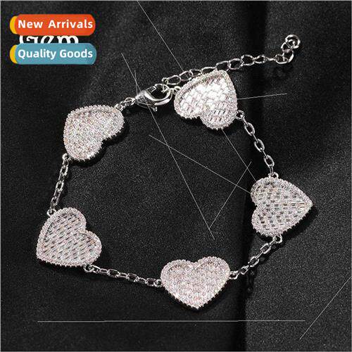 New mple Fashion Love 5 Flowers Bracelet Micro-set Zirconia