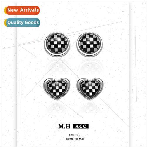 Black whe checkerboard geometric earrings female hip-hop Spi