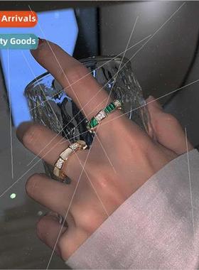 Europe vintage emerald shell open ring female fashion index