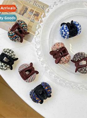 Vintage plaid scratch clip ehead finishing broken hair bangs