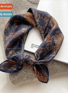 2021 fall winter new Korean  silk square scarf female printi