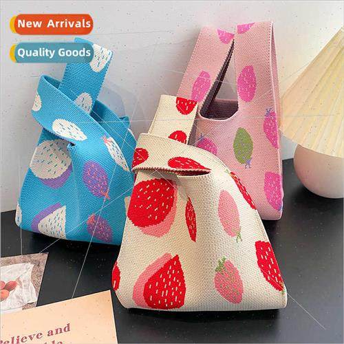 Premium sense self-reservation  retro color collision handba