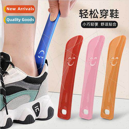 Cartoon smiley small shoes pull can be hanging storage lazy