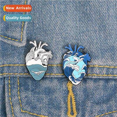 Blue Ocean Waves Whale Brooch Alloy Enamel Heart Brooch Cowb