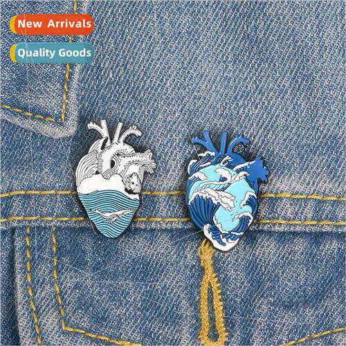 Blue Ocean Waves Whale Brooch Alloy Enamel Heart Brooch Cowb