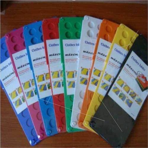 Lazy man folding clothes board Creative folding clothes T-sh