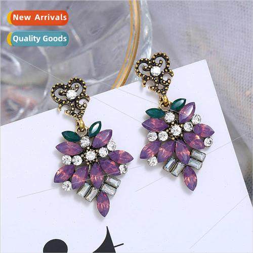 Europe alloy diamonds floral earrings female retro casual co