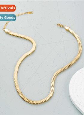 Europe INS tanium steel collarbone chain 18K gold necklace f