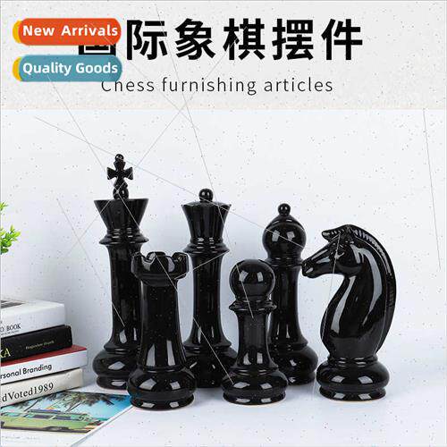 Europe creative simple whe black ceramic chess pendant six s