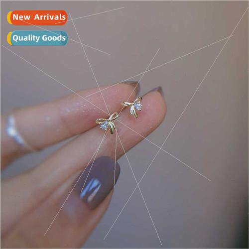 Fashion che Bow Earrings Mini Cute Versatile Compact Earring
