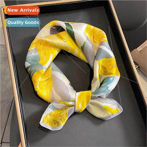 Small square scarf female silk scarf female silk Korean prin