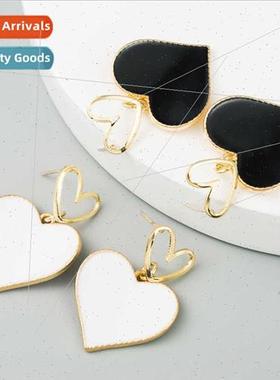 Korea double love heart earrings heart-shaped oil drop hollo
