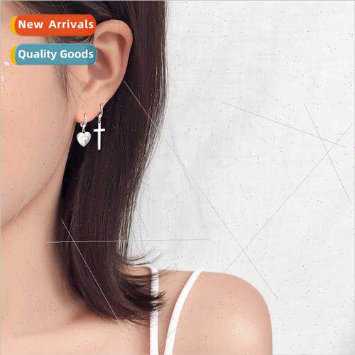 Asymmetrical couple earrings female hip-hop Korea cool hands