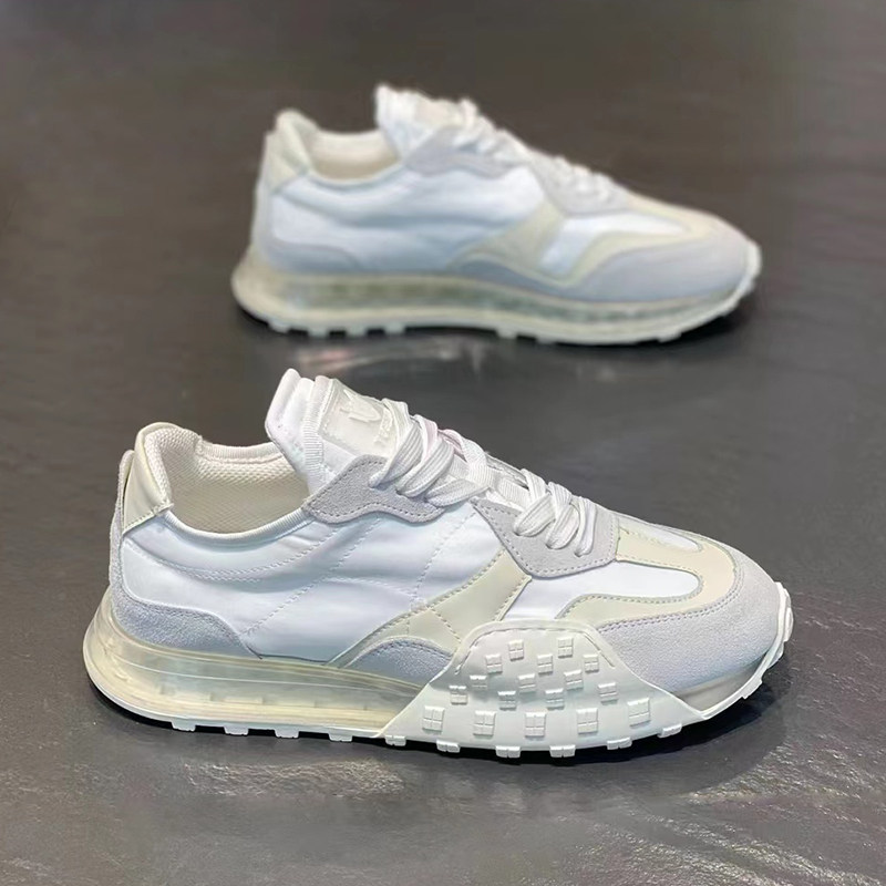 2026年秋季低帮时尚休闲鞋男青年老爹鞋纯色布面透气超轻小白男鞋