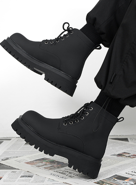 马丁靴男款新款秋冬季英伦风高帮皮鞋厚底增高黑色中帮男生皮靴子