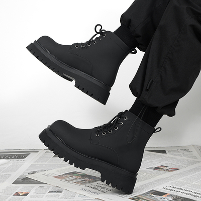 简梵登英伦风厚底增高马丁靴男款