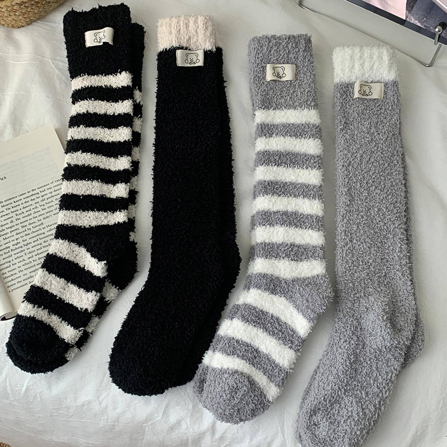 珊瑚绒袜子女士高筒秋冬季加绒加厚款保暖睡眠袜孕妈妈月子袜小腿