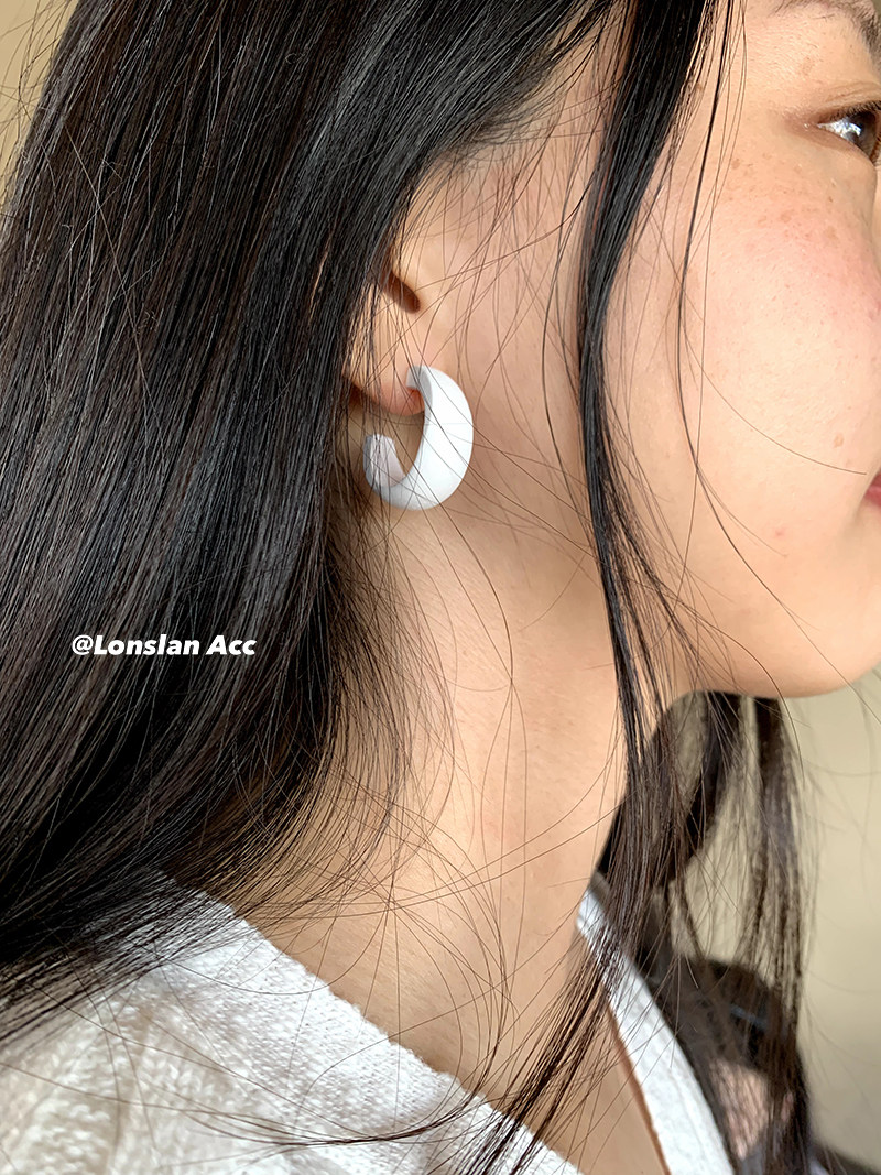 LONSLAN ACC 随意简约白色树脂C形状小耳饰耳环,饰品/流行首饰/时尚饰品新,耳环,淘宝优惠券,粉丝福利购,淘宝优惠卷