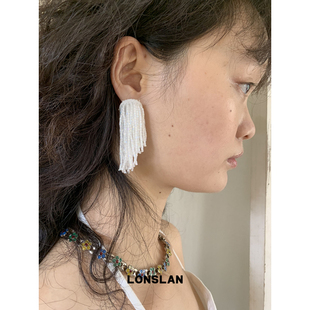耳钉时尚 2025ss小众手工白色流苏个性 高级感耳环 ACC LONSLAN