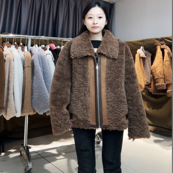 1129芬达  26号 bu退换价格299 衣长61