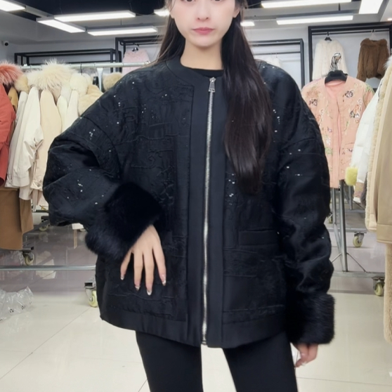 1202芬达 76 号 bu退换价格599  衣长