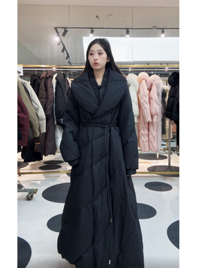 0112芬达   38号 bu退换价格 799  衣长115