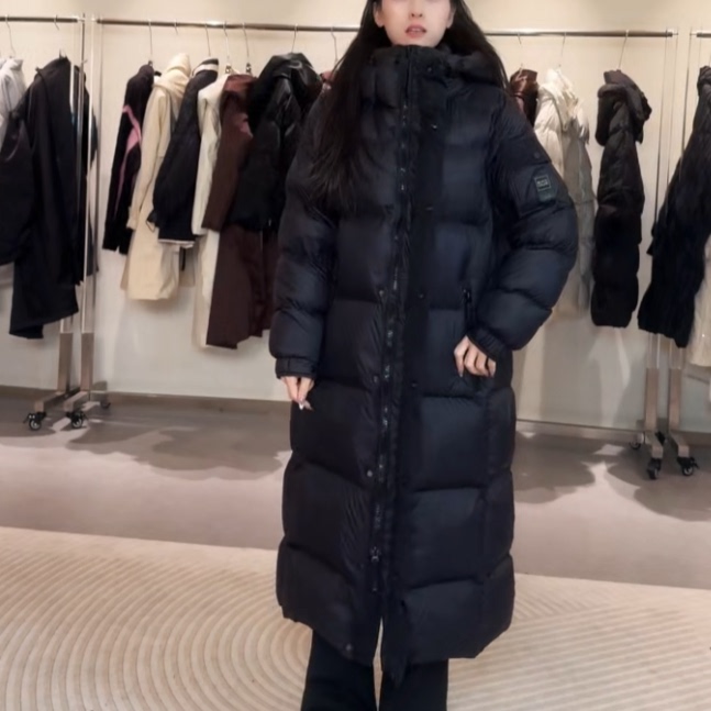 1205芬达  37号 bu退换价格  799衣长